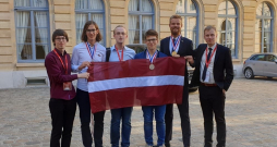 Latvijas skolēniem četras medaļas starptautiskajā ķīmijas olimpiādē