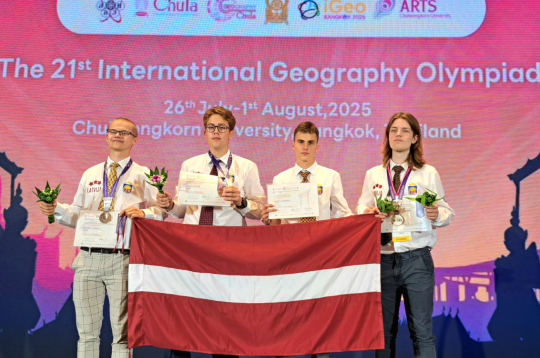 Latvijas komanda atgriežas no Pasaules ģeogrāfijas olimpiādes ar trīs medaļām