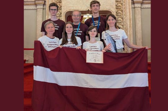Latvijas skolēni gūst apbalvojumu Starptautiskajā lingvistikas olimpiādē Rumānijā
