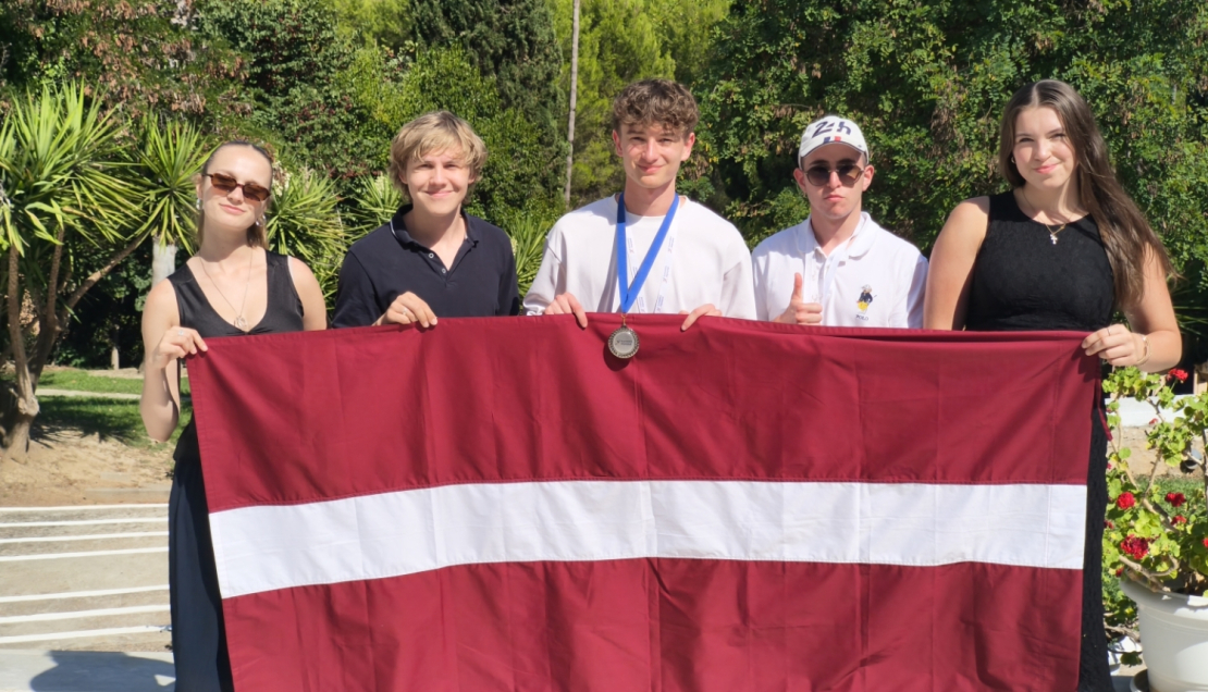 Latvijas skolēns izcīna sudraba medaļu starptautiskajā Ekonomikas olimpiādē Grieķijā