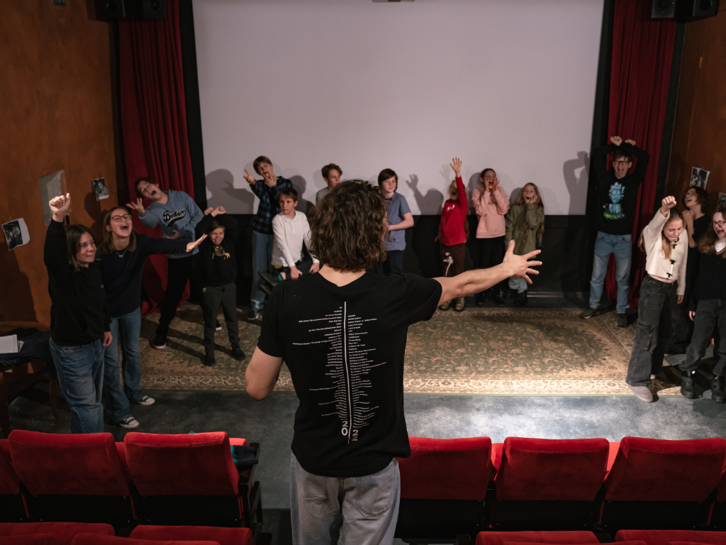 Uzņemam jauniešus Duanela kino skolā!